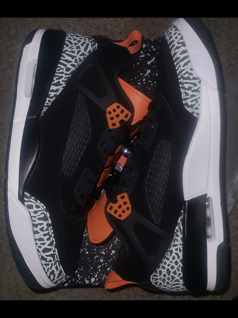 Jordan Spizike Low Men's Black and Orange Athletic Sneakers 8.5